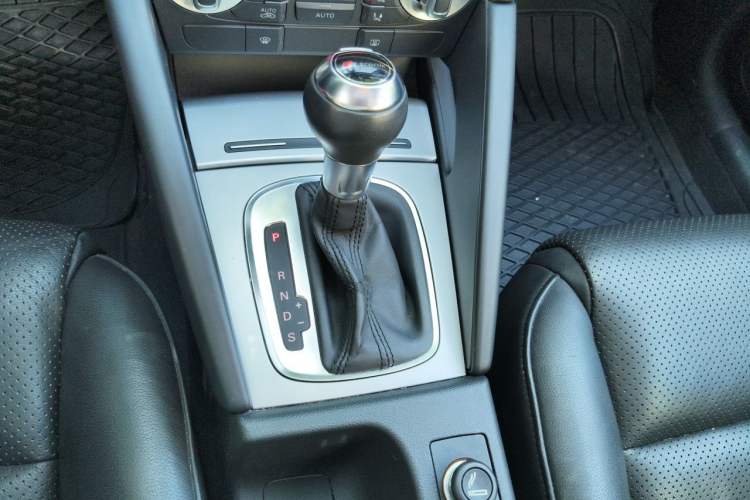 Used Audi A3 2010 Sportback 1.8T Luxury Model Gear Lever