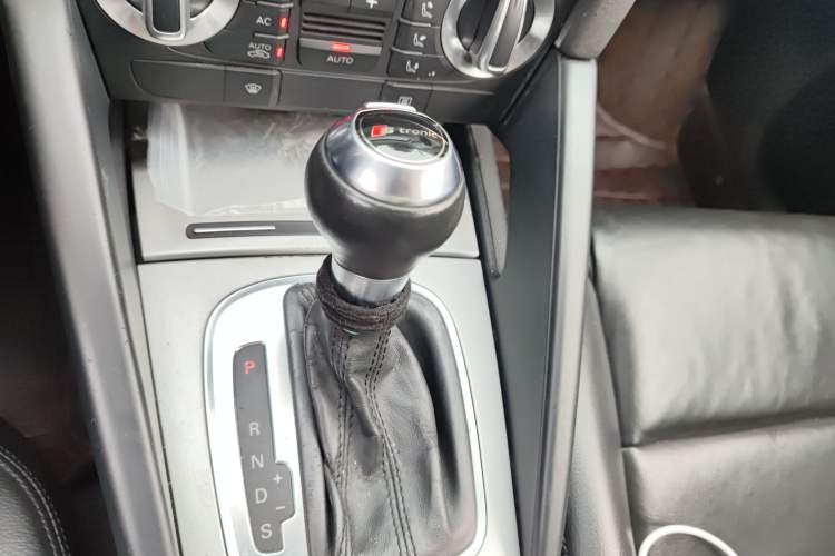 Used Audi A3 2010 Sportback 1.4T Luxury Model Gear Lever