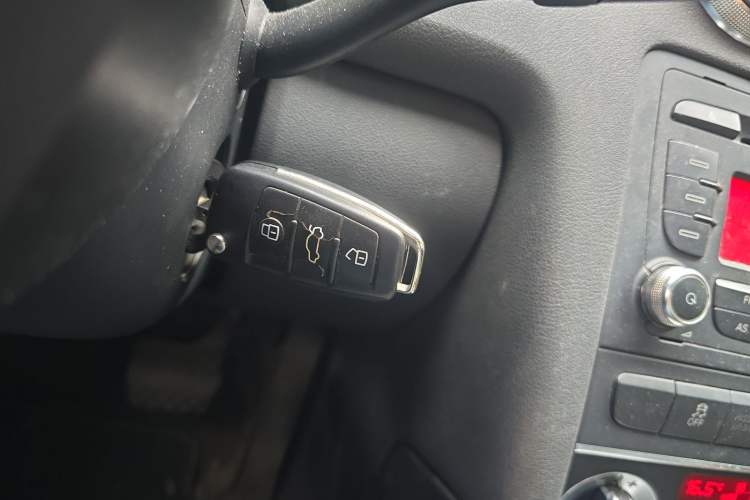 Used Audi A3 2010 Sportback 1.8T Luxury Model Vehicle Key