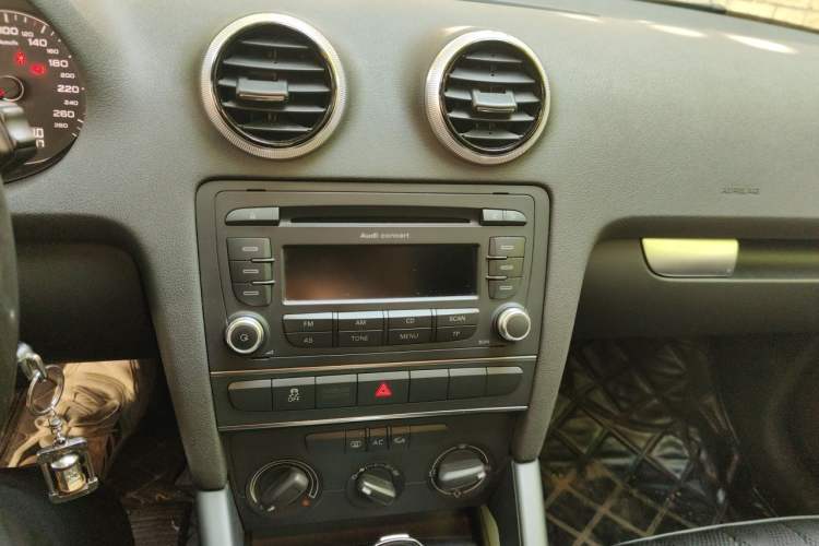 Used Audi A3  Audio And AC Panel