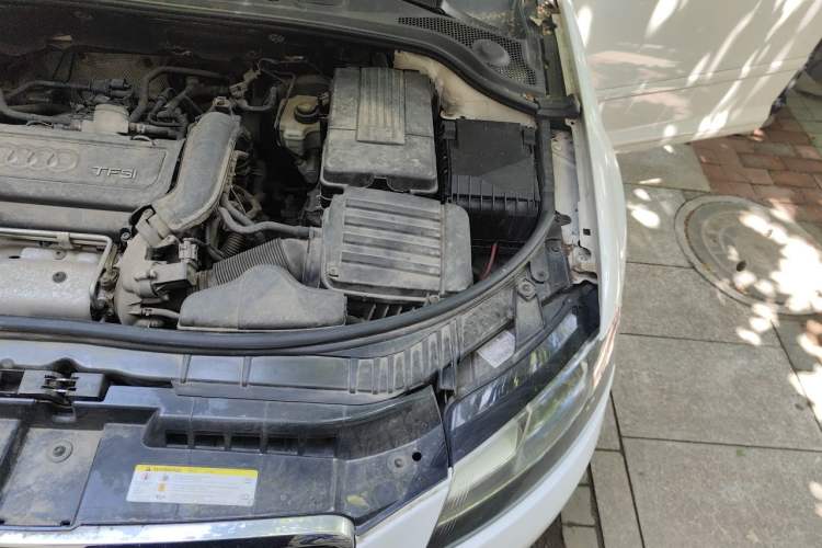 Used Audi A3  Engine Bay Left