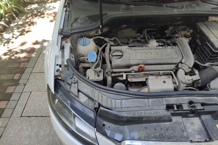 Used Audi A3  Engine Bay Right