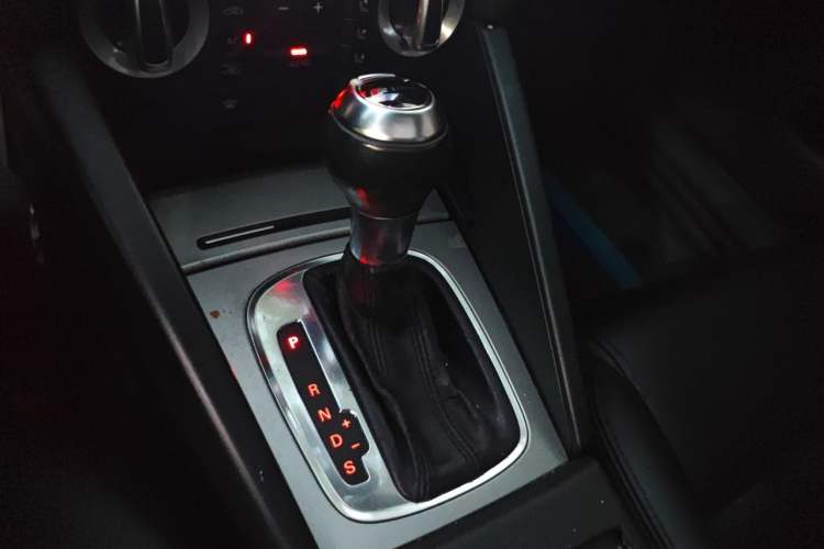 Used Audi A3 2012 Sportback 1.4T Luxury Model Gear Lever