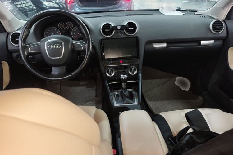 Used Audi A3 2012 Sportback 1.4T Comfort Model Center Console