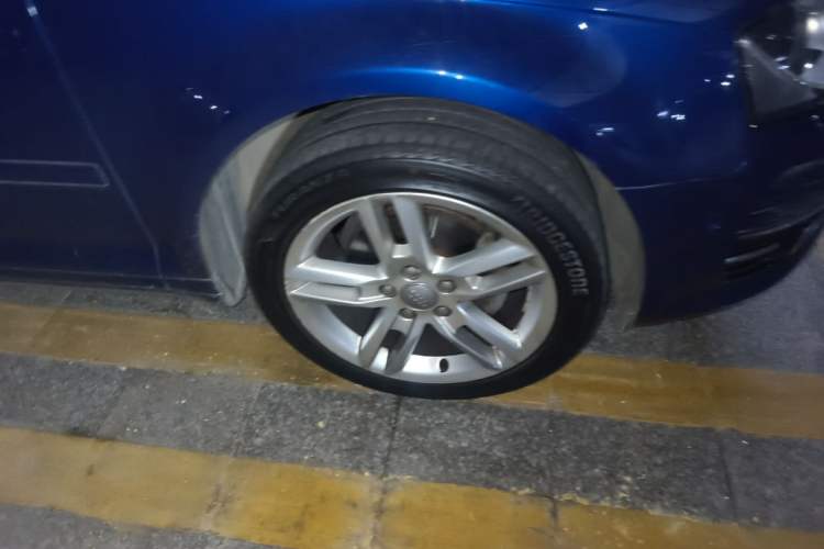 Used Audi A3 2012 Sportback 1.8T Luxury Model Right Front Wheel Hub