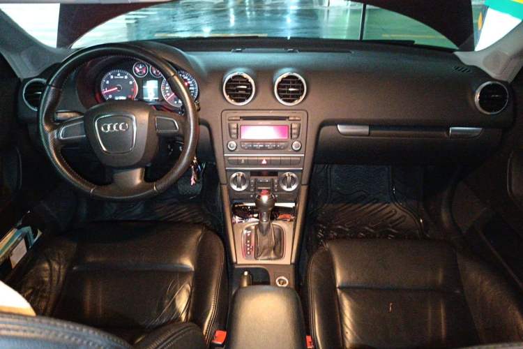 Used Audi A3 2012 Sportback 1.4T Comfort Model Center Console