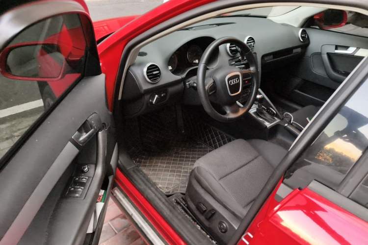 Used Audi A3 2012 Sportback 1.4T Luxury Model Driver Seat
