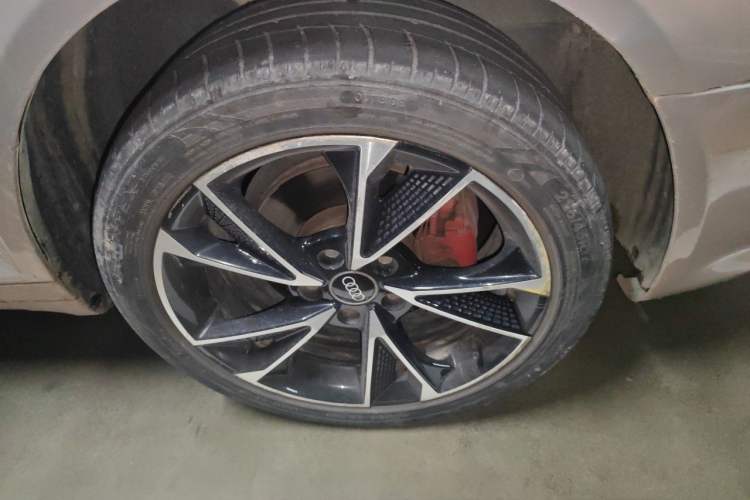 Used Audi A3 2012 Sportback 1.4T Comfort Model Right Front Wheel Hub