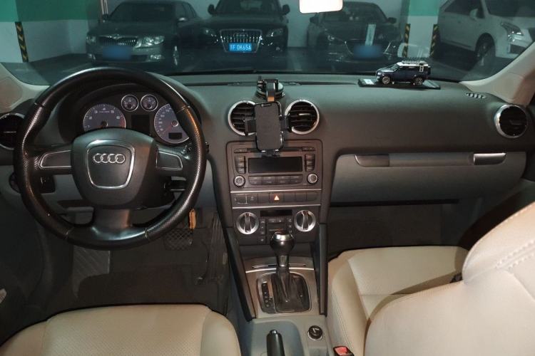 Used Audi A3 2012 Sportback 1.4T Comfort Model Center Console