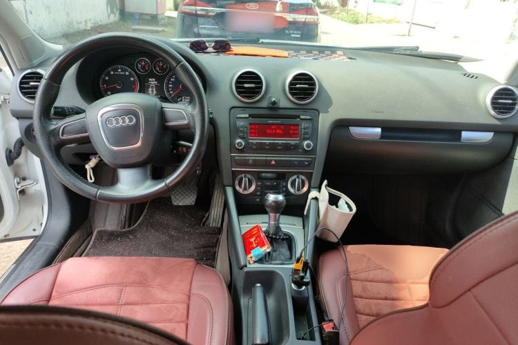 Used Audi A3 2012 Sportback 1.8T Luxury Model Center Console