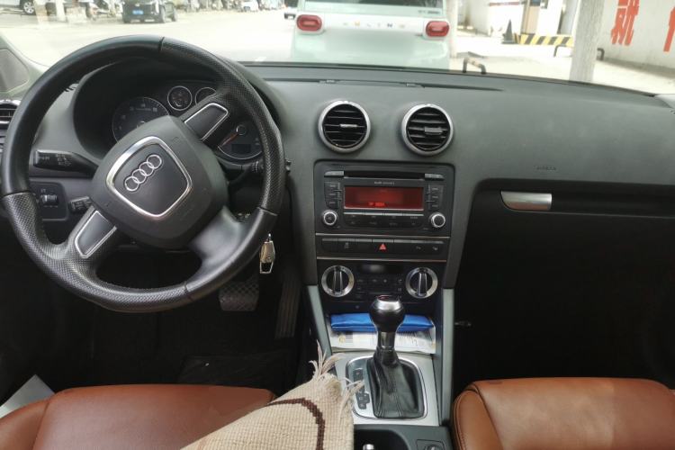 Used Audi A3 2012 Sportback 1.8T Luxury Model Center Console