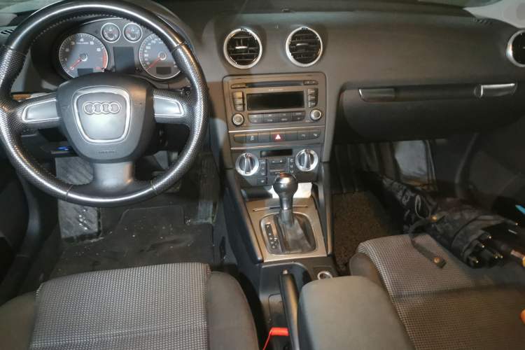 Used Audi A3 2012 Sportback 1.4T Luxury Model Center Console