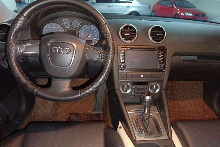 Used Audi A3 2012 Sportback 1.4T Comfort Model Center Console