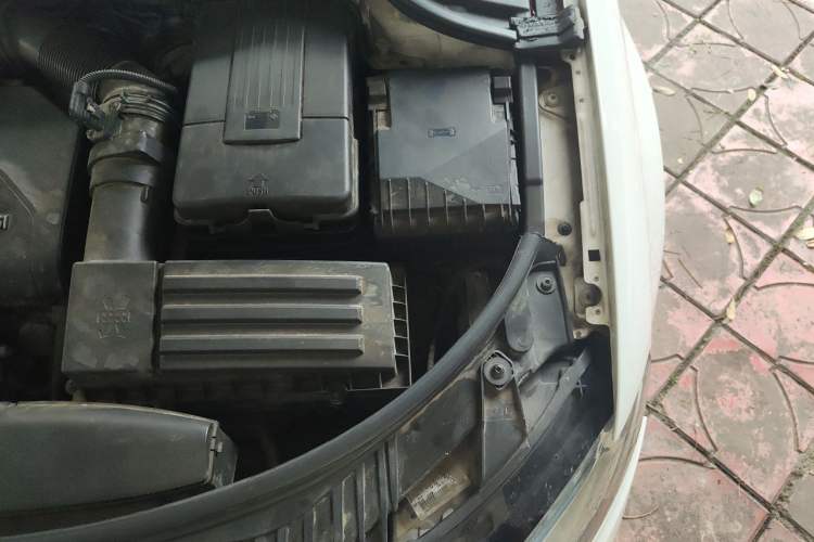 Used Audi A3 2012 Sportback 1.8T Luxury Model Engine Bay Left