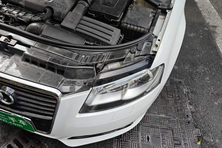 Used Audi A3 2012 Sportback 1.8T Luxury Model Engine Bay Left