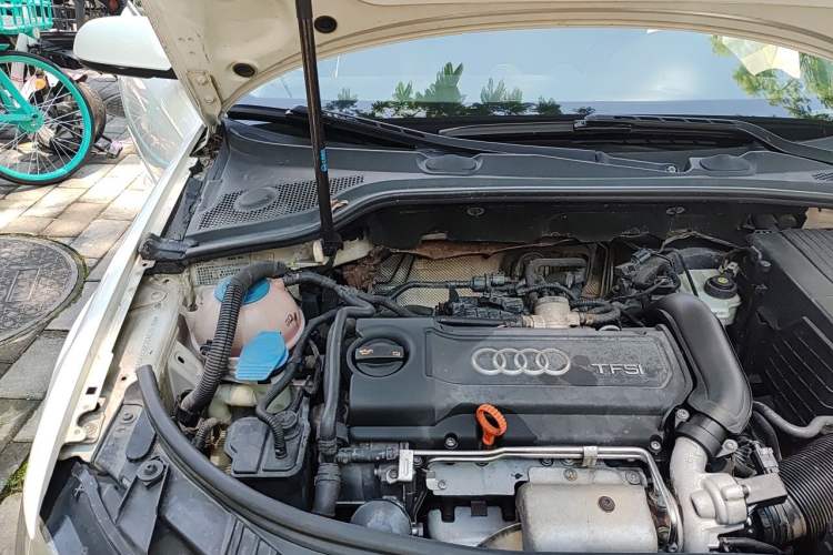 Used Audi A3 2012 Sportback 1.4T Comfort Model Engine Bay Right