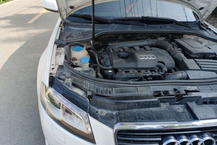 Used Audi A3 2012 Sportback 1.8T Luxury Model Engine Bay Right