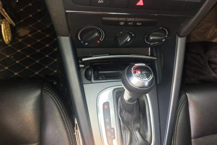 Used Audi A3 2012 Sportback 1.4T Technology Model Gear Lever