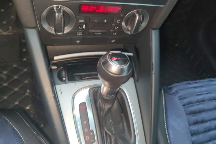 Used Audi A3 2012 Sportback 1.8T Luxury Model Gear Lever