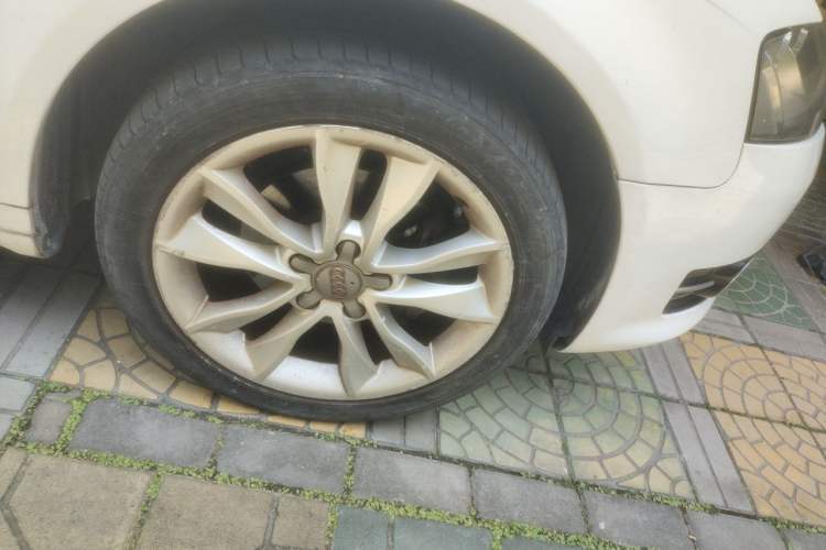 Used Audi A3 2012 Sportback 1.4T Comfort Model Right Front Wheel Hub