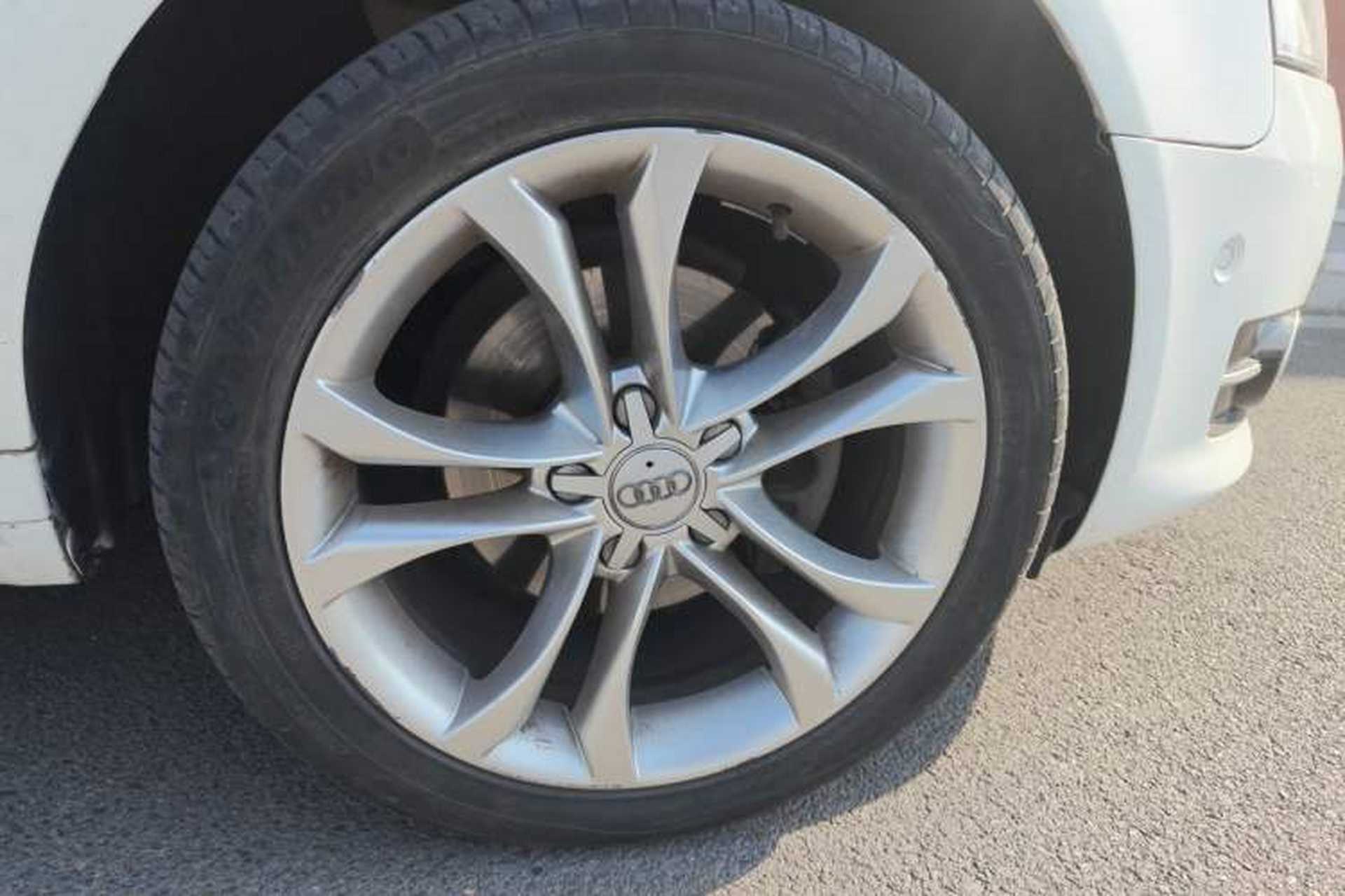 Used Audi A3 2012 Sportback 1.8T Luxury Model Right Front Wheel Hub