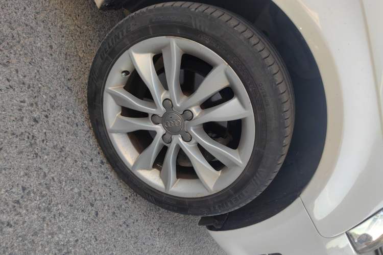 Used Audi A3 2012 Sportback 1.4T Comfort Model Right Front Wheel Hub