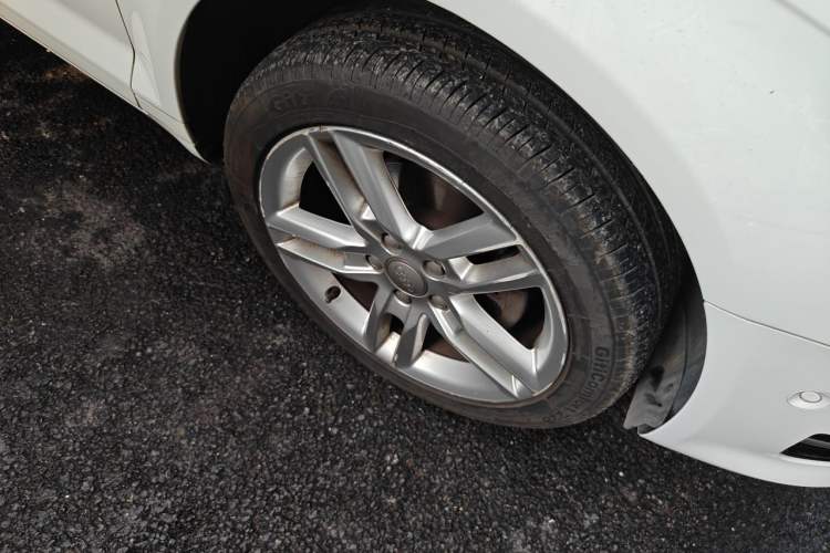 Used Audi A3 2012 Sportback 1.8T Luxury Model Right Front Wheel Hub