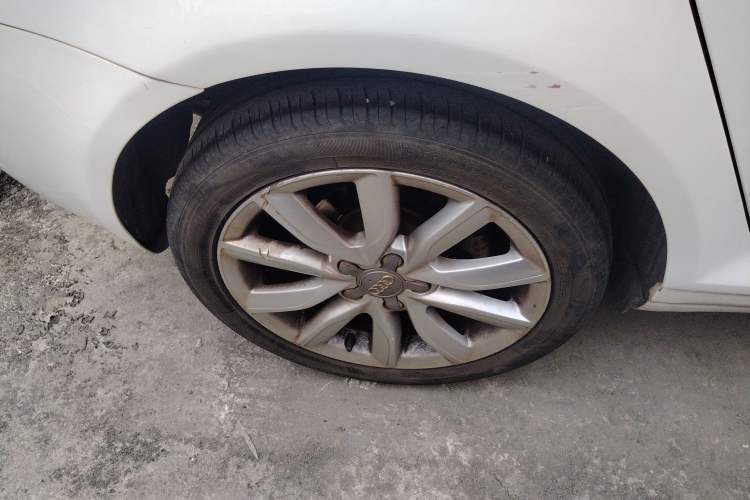Used Audi A3 2012 Sportback 1.8T Prestige Edition Right Rear Wheel Hub
