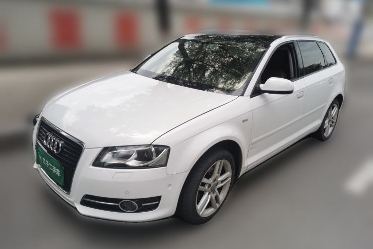Used Audi A3 2012 Sportback 1.8T Luxury Model Guazi used car, China used car export, Used car for sale, Used Audi cars, Cheapest cars for sale