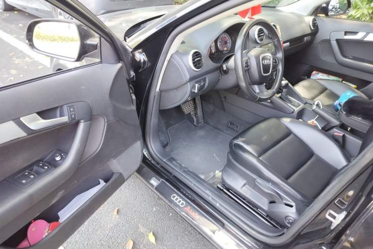 Used Audi A3 2013 Sportback 30 TFSI Comfort Model Driver Seat