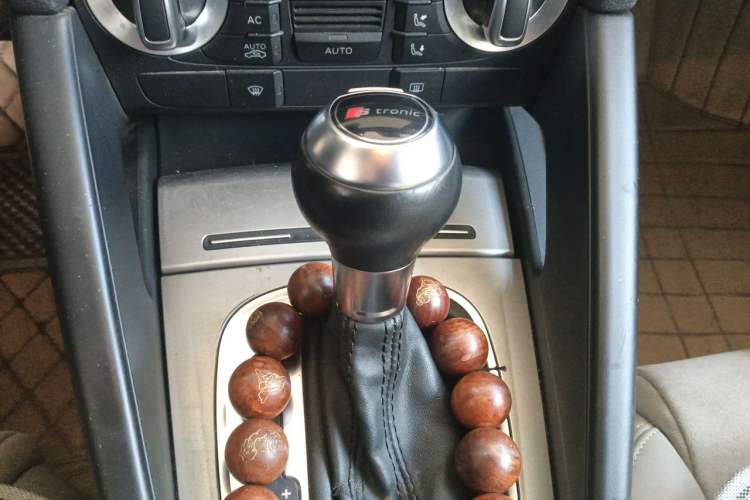 Used Audi A3 2013 Sportback 35 TFSI Luxury Model Gear Lever
