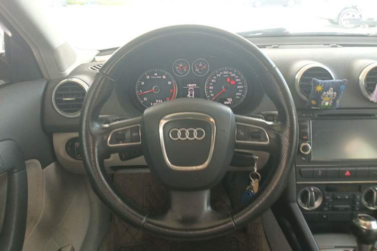 Used Audi A3 2013 Sportback 35 TFSI Luxury Model Steering Wheel