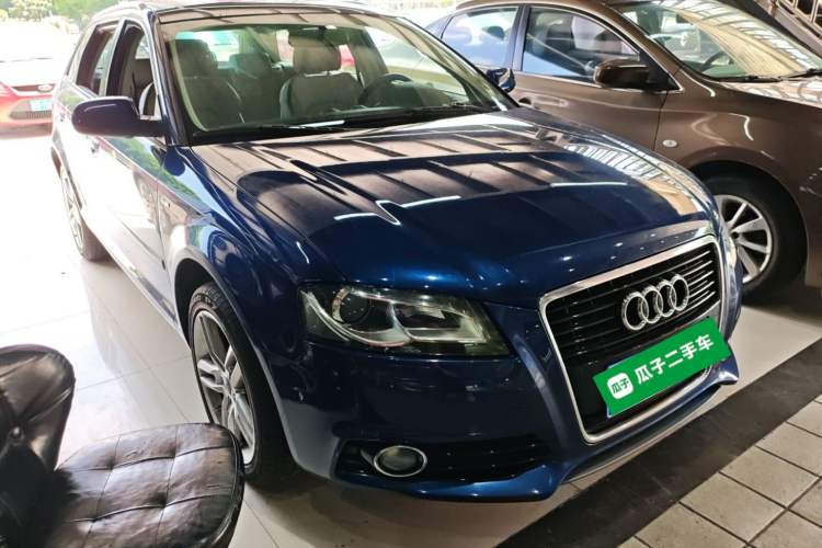 Used Audi A3 2013 Sportback 35 TFSI Luxury Model Front Right 45 Deg