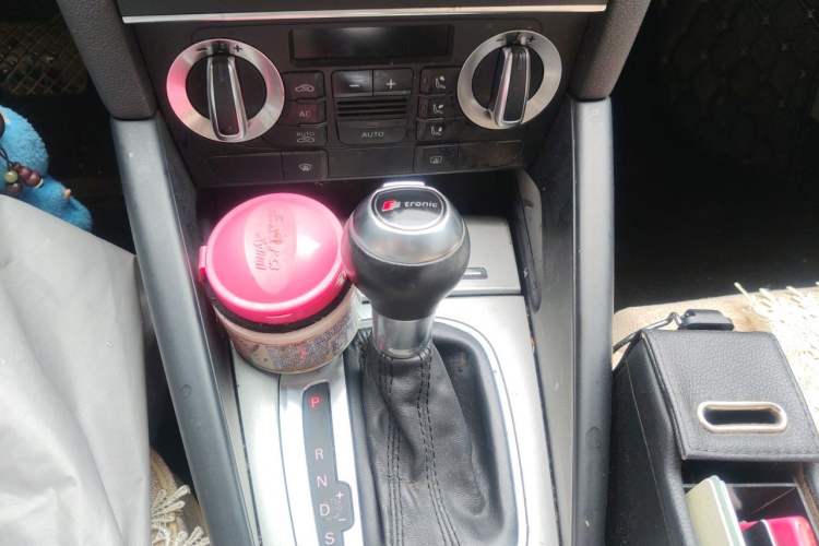 Used Audi A3 2013 Sportback 30 TFSI Comfort Model Gear Lever