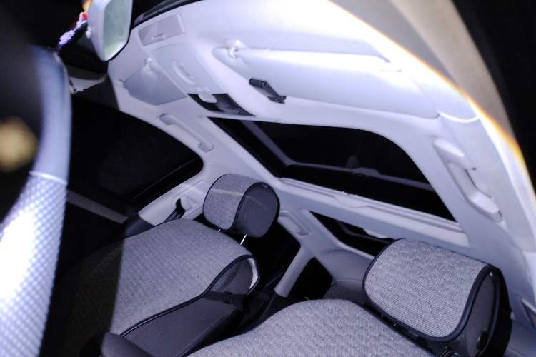 Used Audi A3 2013 Sportback 30 TFSI Comfort Model Headliner
