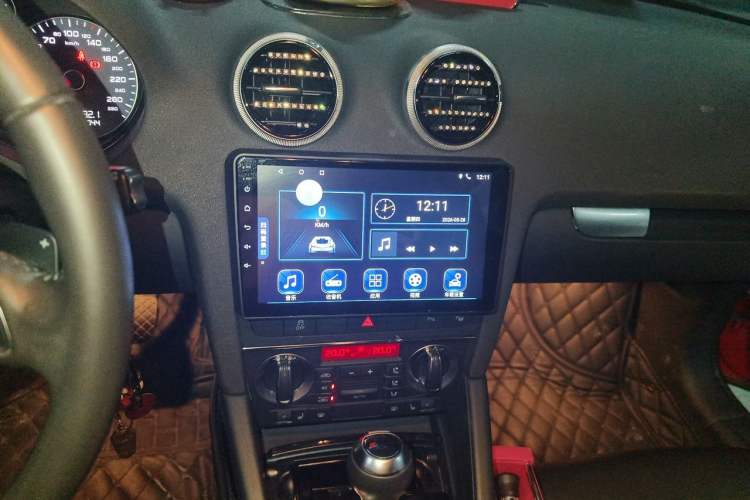 Used Audi A3 2013 Sportback 35 TFSI Prestige Edition Audio And AC Panel