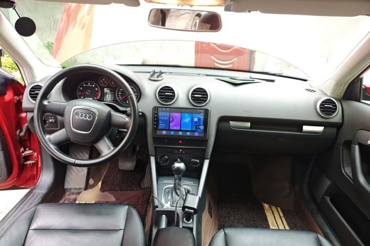 Used Audi A3 2013 Sportback 30 TFSI Technology Edition Center Console
