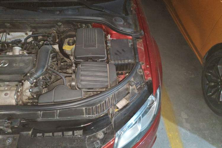 Used Audi A3 2013 Sportback 30 TFSI Comfort Model Engine Bay Left
