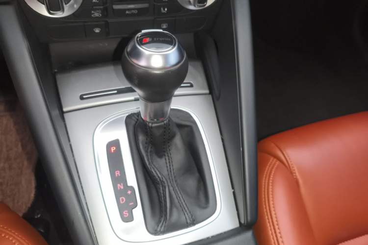 Used Audi A3 2013 Sportback 30 TFSI Comfort Model Gear Lever
