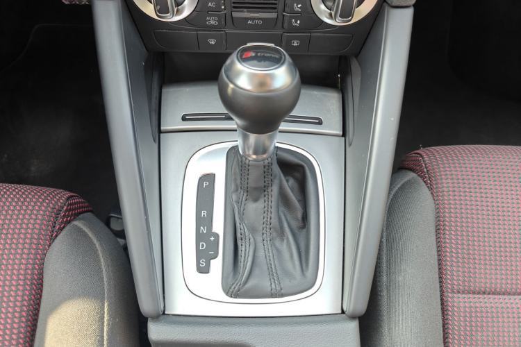 Used Audi A3 2013 Sportback 30 TFSI Comfort Model Gear Lever