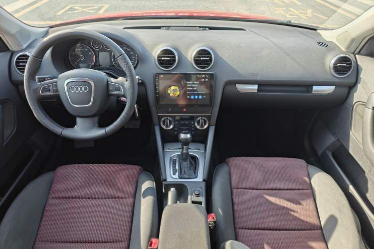 Used Audi A3 2013 Sportback 30 TFSI Comfort Model Interior 3