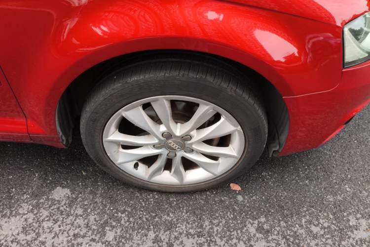 Used Audi A3 2013 Sportback 30 TFSI Comfort Model Right Front Wheel Hub