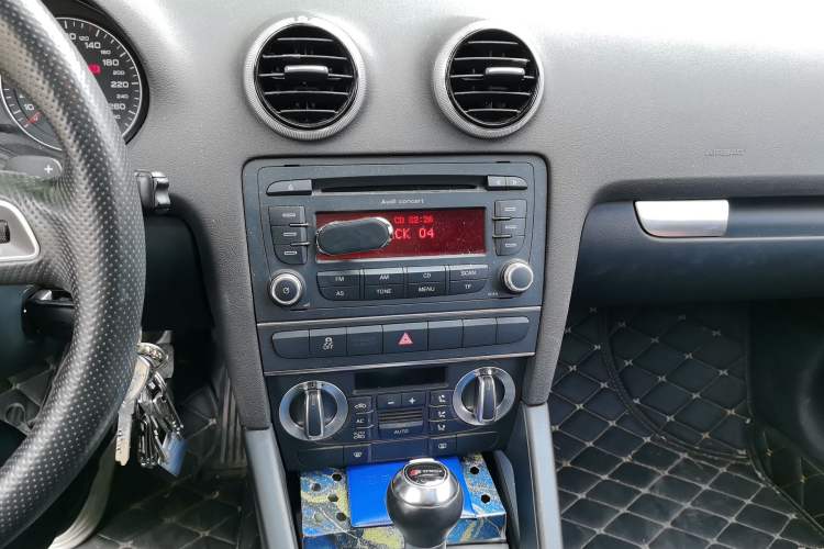 Used Audi A3 2013 Sportback 30 TFSI Comfort Model Audio And AC Panel