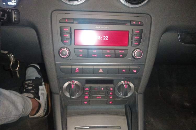 Used Audi A3 2013 Sportback 35 TFSI Luxury Model Audio And AC Panel