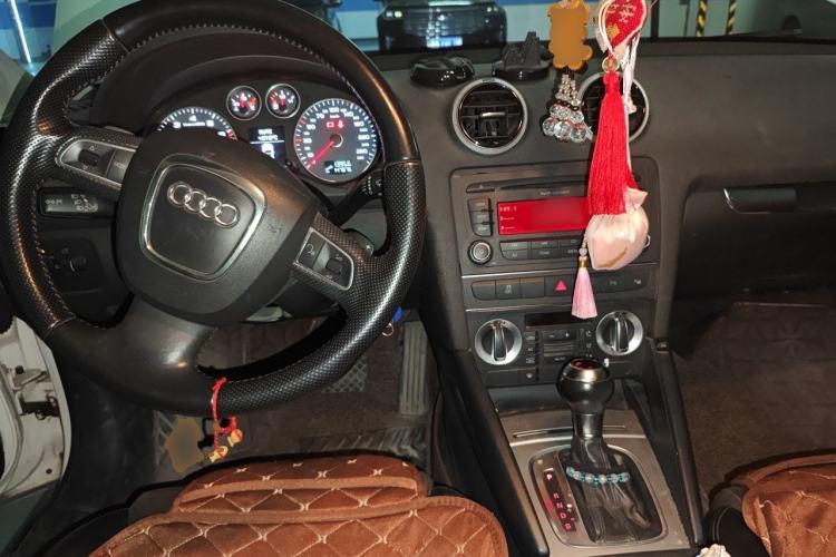 Used Audi A3 2013 Sportback 30 TFSI Luxury Model Center Console