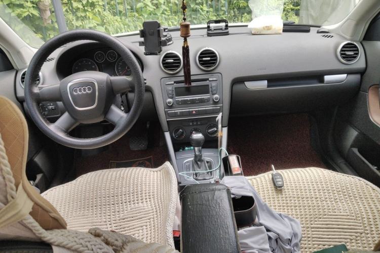 Used Audi A3 2013 Sportback 30 TFSI Technology Edition Center Console