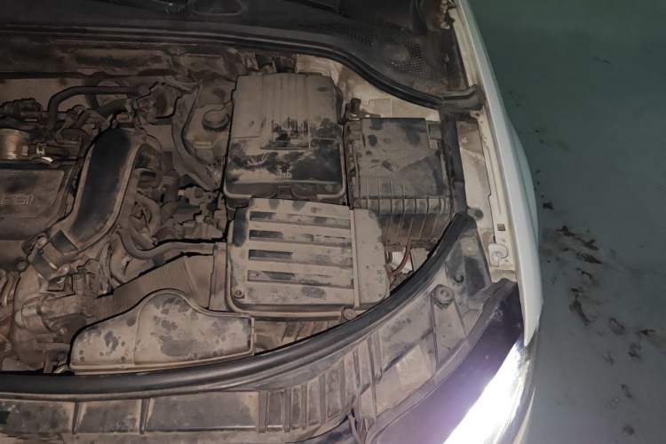 Used Audi A3 2013 Sportback 30 TFSI Luxury Model Engine Bay Left