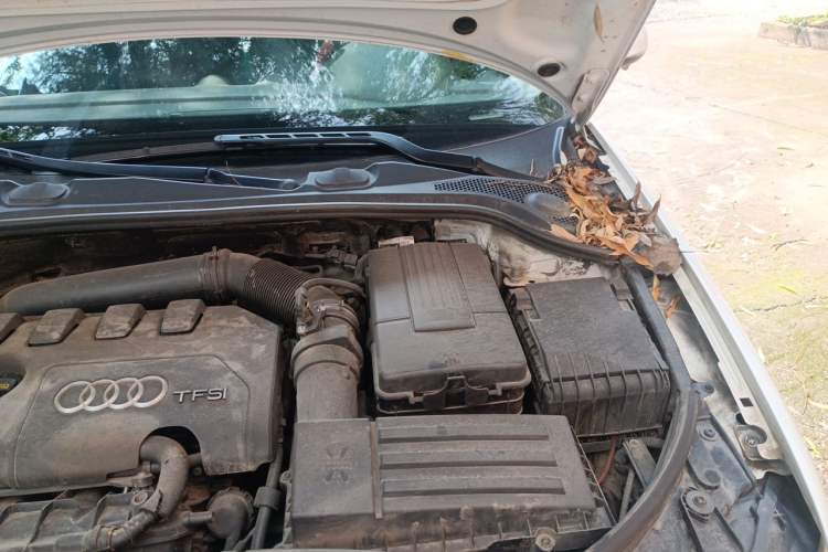 Used Audi A3 2013 Sportback 35 TFSI Luxury Model Engine Bay Left
