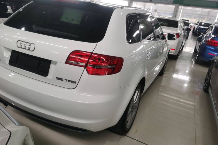 Used Audi A3 2013 Sportback 35 TFSI Luxury Model Exterior 2