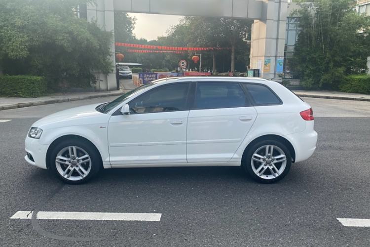 Used Audi A3 2013 Sportback 35 TFSI Luxury Model Exterior 5